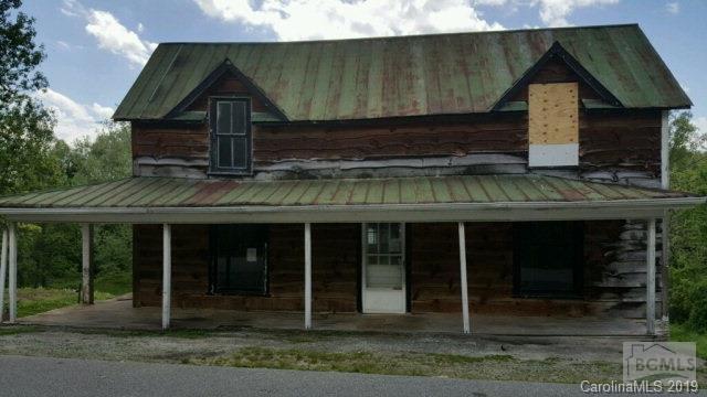 1115 Regal Pl, Lenoir, NC 28645