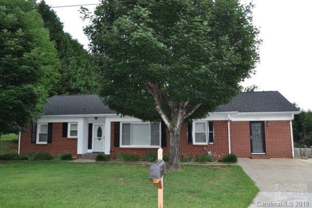 422 Powell Circle, Lenoir, NC 28645