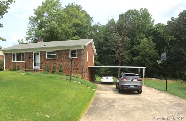 3118 6th Ave, Hickory, NC 28602
