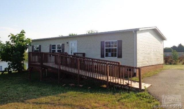 3915 Woodmont Court, Lenoir, NC 28645