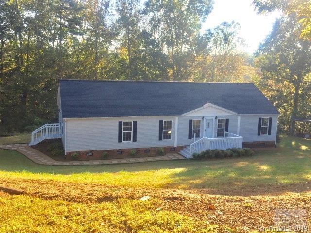 4845 Midway Sand Rd, Hickory, NC 28601