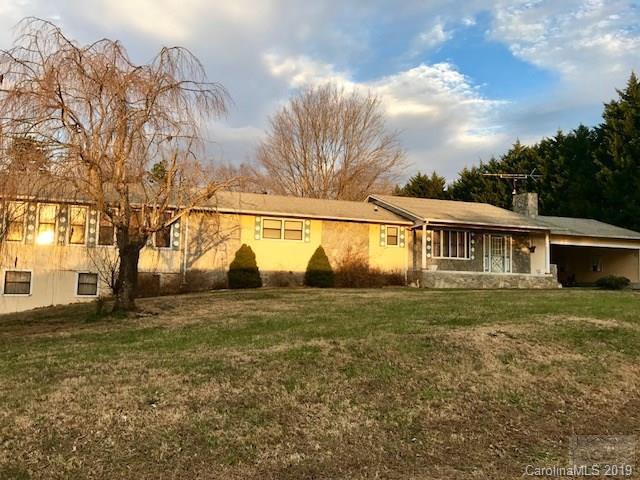 8081 Mintwood Dr, Hickory, NC 28602