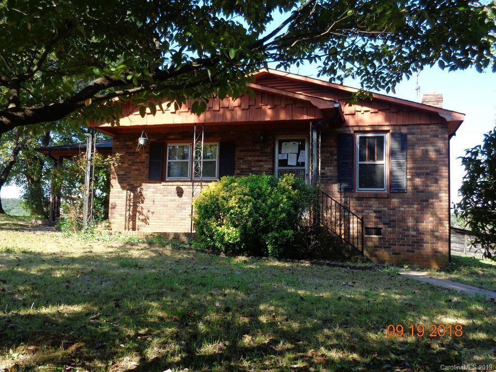 215 Hart Ln, Millers Creek, NC 28651