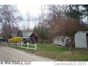 9999 Spring Place Dr., Mountain Home, NC 28758