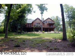 117 Kindy Forest Dr., Hendersonville, NC 28739