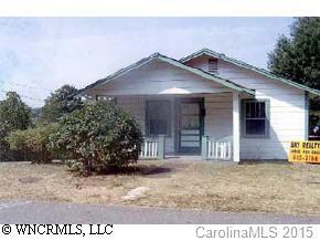 2 Woodrow Pl., Asheville, NC 28801