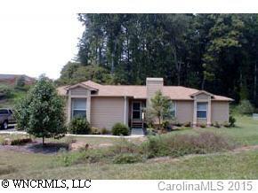 15 Eagles Nest Ln., Asheville, NC 28806