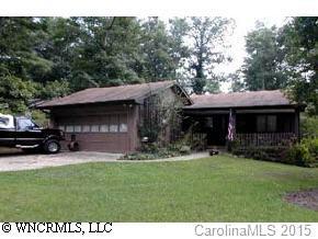 10 Berry Ln., Fletcher, NC 28732