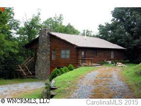 125 Chimney Glen Dr., Etowah, NC 28729