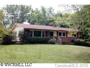 34 Lakeshore Dr., Weaverville, NC 28787