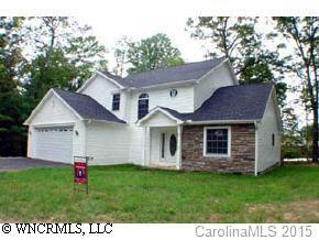 301 Theron Ct., Candler, NC 28715