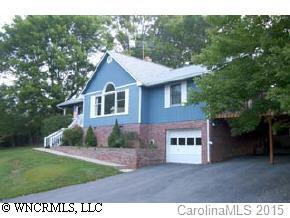 16 Mountainview Dr., Weaverville, NC 28787