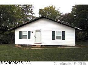 140 Pickens Rd., Weaverville, NC 28787