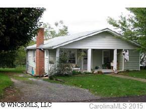 8 Pelzer St., Weaverville, NC 28787