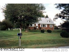 68 Ewbank Rd., Etowah, NC 28729