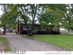 2 Valley View Rd., Fletcher, NC 28732