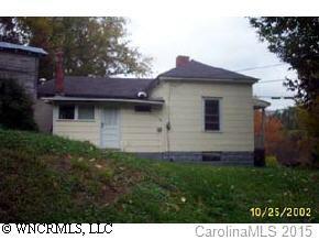 130 Hollifield Rd., Asheville, NC 28804