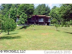 1011 Whittington Rd., Burnsville, NC 28714