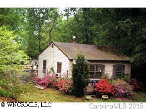 207 Starnes Cove Rd., Candler, NC 28715
