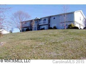 3 North Valley Dr., Weaverville, NC 28787