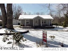 217 Lamplighter Ln., Enka, NC 28728