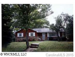 152 Bradshaw Ci, Candler, NC 28715