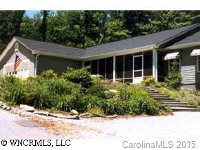 2780 Leucothae Way, Hendersonville, NC 28791