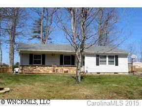 23 Wildwood Ave., Weaverville, NC 28787