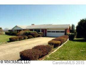 21 Ramsey Rd., Asheville, NC 28806