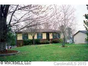 11 Hickory Dr., Asheville, NC 28806