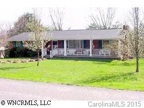 7 Forge Dr., Horse Shoe, NC 28742
