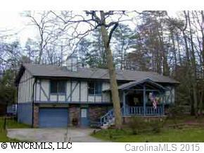 33 Wildwood Cir., Fletcher, NC 28732