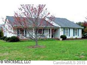 3 Westminster Dr., Asheville, NC 28804