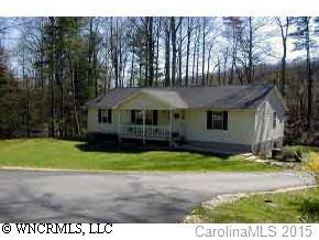 30 Apple Creek Ln., Hendersonville, NC 28792