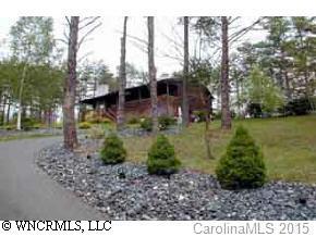 29 Whipporwill Dr., Weaverville, NC 28787
