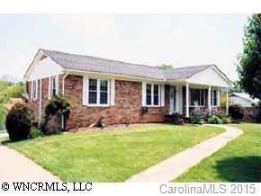 95 Dogwood Rd., Weaverville, NC 28787