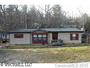 11 Woodscape Dr., Horse Shoe, NC 28742