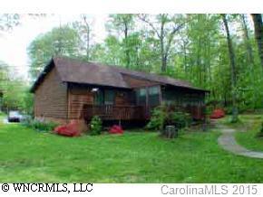 38 Oak Ct., Fletcher, NC 28732