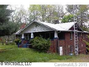 33 Mardell Cir., Asheville, NC 28806