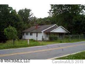 235 Starnes Cove Rd., Candler, NC 28715