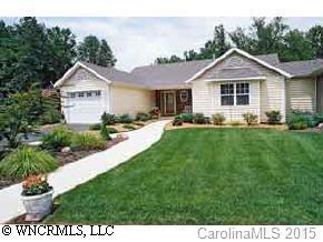 59 Charlestown Dr., Hendersonville, NC 28792