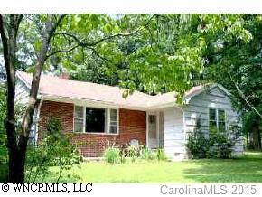 35 Highland St., Weaverville, NC 28787