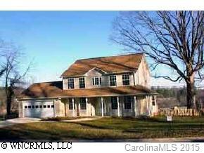 106 Charles Teague Dr., Candler, NC 28715