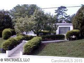 108 Lakeshore Dr., Asheville, NC 28804