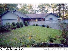 25 Mountain Heritage Pl, Candler, NC 28715