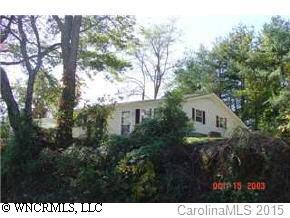 475 Riverview Dr., Asheville, NC 28804