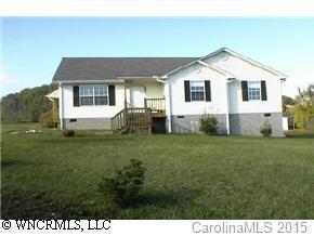 109 Hawke Meadow Dr., Hendersonville, NC 28792