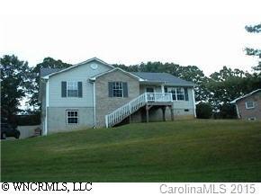 11 Powers Dr., Asheville, NC 28806