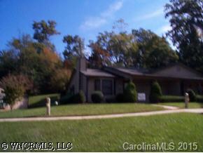 14 Woodlands Drive, Black Mountain, NC 28711