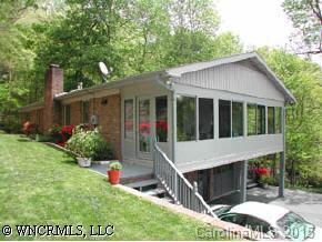 202 Haywood Knolls Dr., Hendersonville, NC 28791